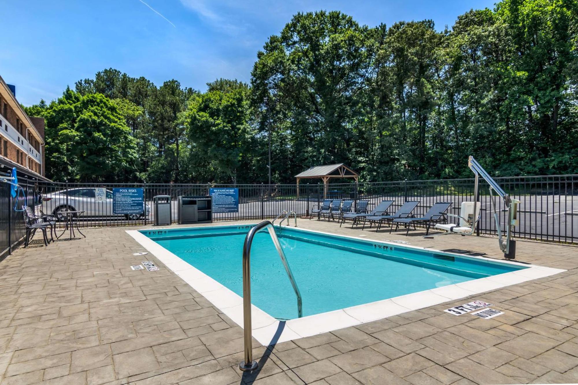 Best Western Atlanta-Marietta Ballpark Hotel Waterford Eksteriør bilde